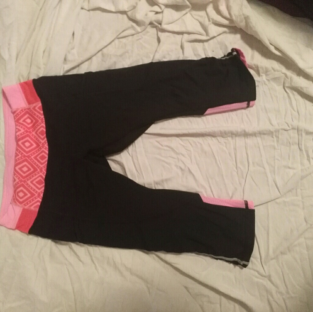 Ivivva kids cropped leggings